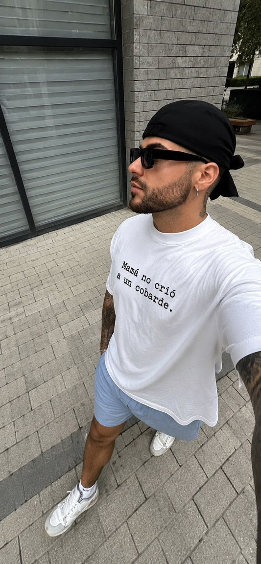 Camiseta "Mamá no crió a un cobarde"