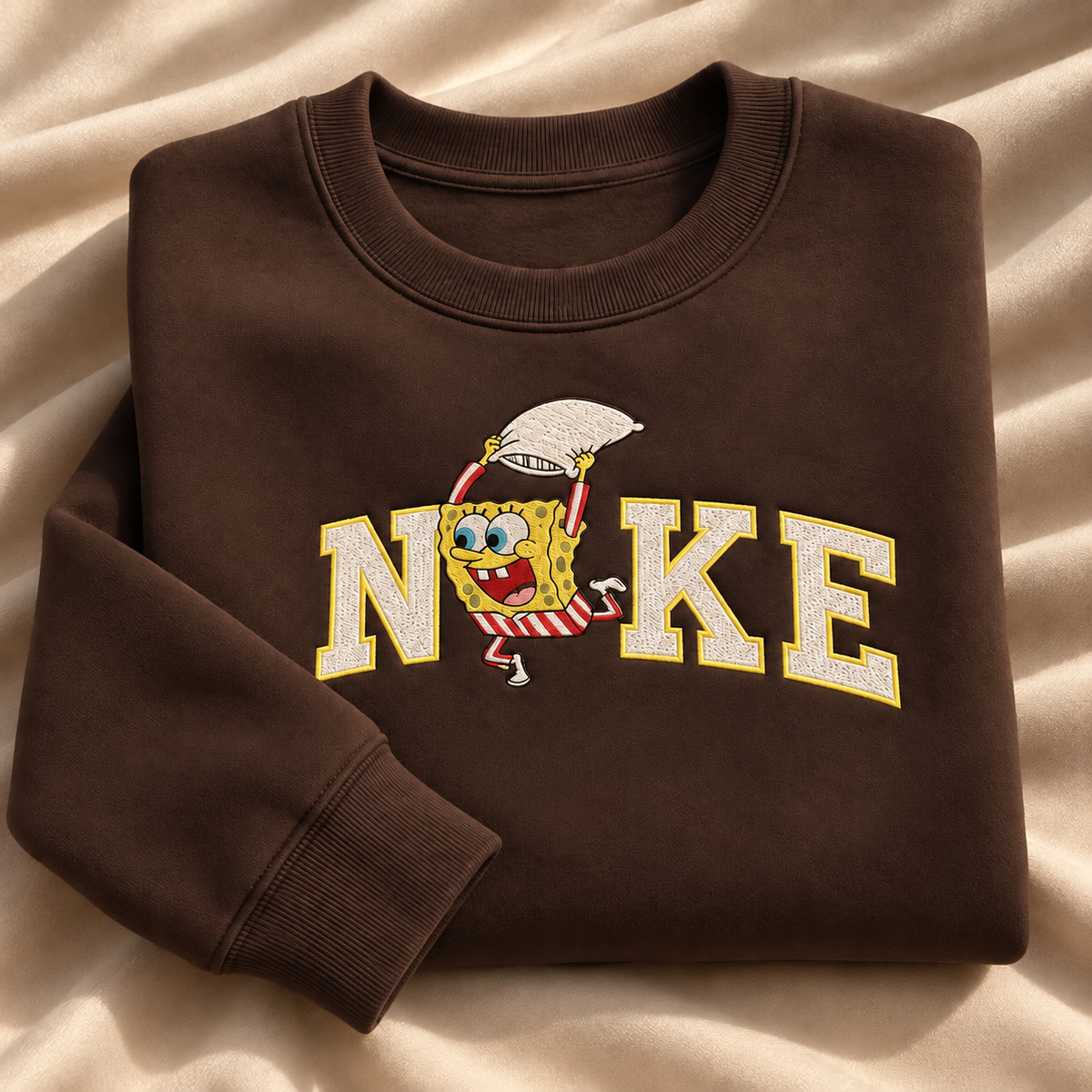 SpongeBob Pillow Fight Crewneck Bordado Nike Parody Brown Edition | Ind Store Ecuador - Foto 1